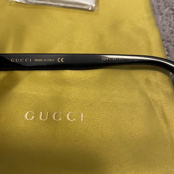 Authentic Gucci GG0767S sunglasses - Picture 4 of 7